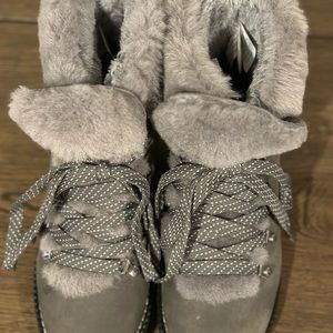EUC J.Crew Nordic Boots in River Stone, size 8